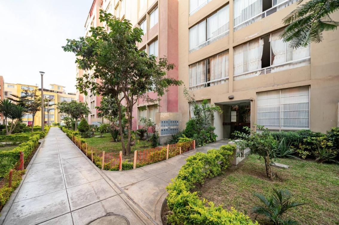 Apartamentos Estela En Alameda Colonial - 5Km Aeropuerto Jorge Chavez Lima Kültér fotó